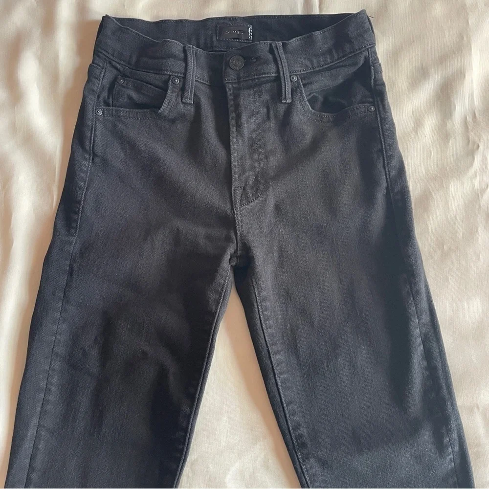 MOTHER- The Rascal Ankle Fray in Black Pitch Straight Leg Jeans Mid Rise Size 24